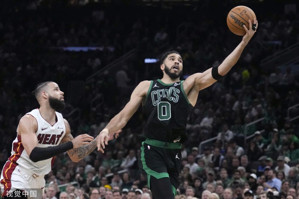 搭档主帅毕比！奥尼尔出任萨克拉门托州大男篮总经理 他的儿子也效力于该校