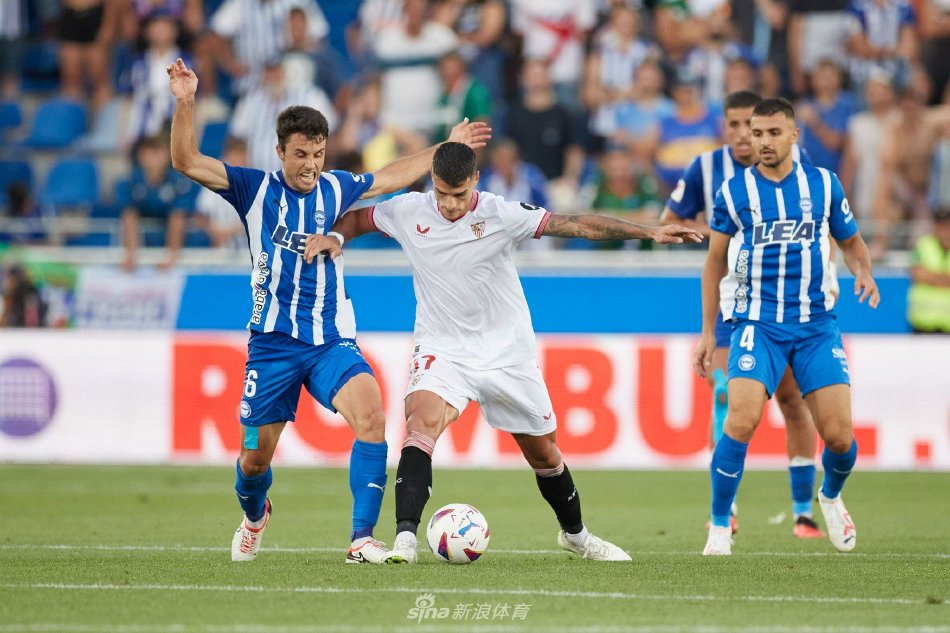 意天空：交易进入最后阶段，38岁瓦尔迪将加盟意甲升班马克雷莫纳